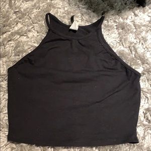 Sleeveless Crop Top 🖤